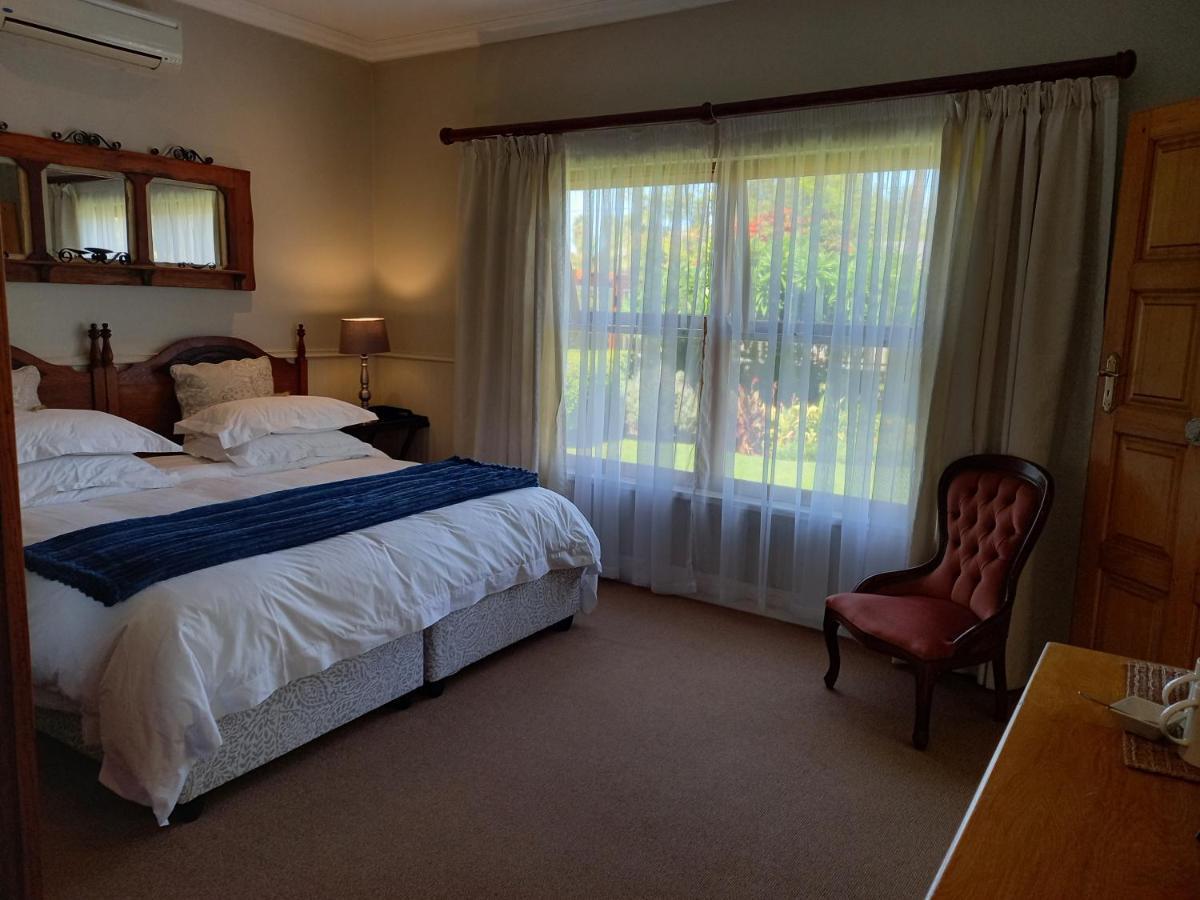 La Pension Guest House Оудсхорн Екстериор снимка